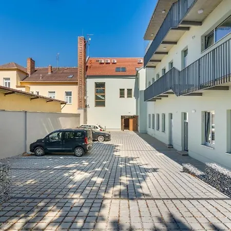 V Srdci - Park - Batuv Kanal - Cyklisticke Stezky - Rezidence Liberte Strážnice